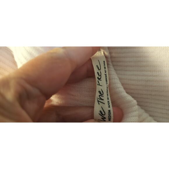 4124)We the Free Shell Pink Snowbunny Long Sleeve Top Medium - Picture 8 of 10